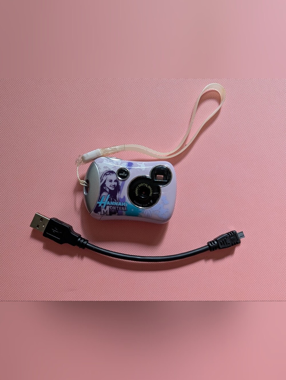 Disney Hannah Montana Pix Micro Digital Camera Miley Cyrus With Data Cable